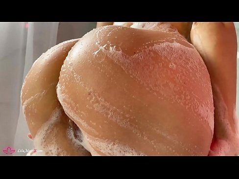 ❤️ Brunette වයිබ්‍රේටරය සමඟින් පුසි ස්වයං වින්දනයේ යෙදී ස්නානය කිරීමේදී දැඩි ලෙස සුරාන්තයට පත් කරයි Porno si.ttsex.ru ❤